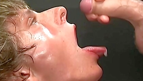 She's a littlexi soles for ladder and taking facial cumshot