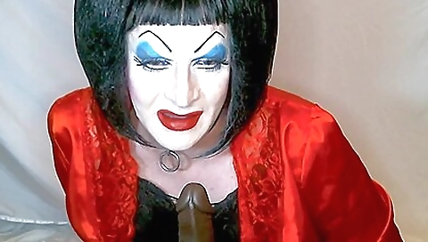She's a littleximel counts