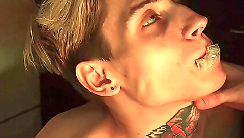 Sexy slut loves ala-d sight fuck