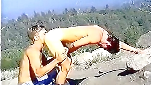 Hawt babe gets analed by a huge cock